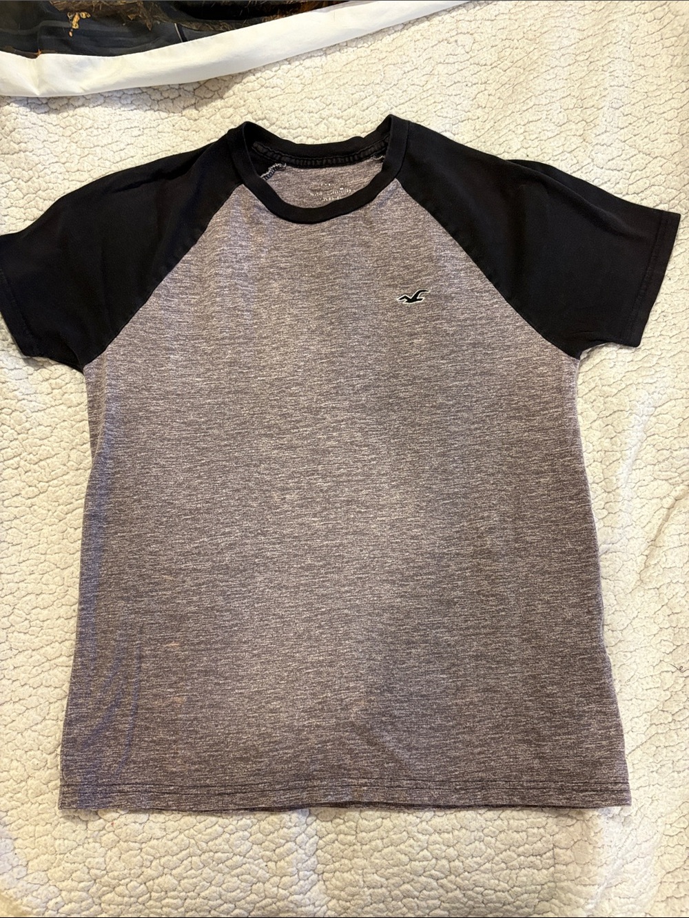 Hollister Black & Heather Gray Raglan Short Sleeve Tee